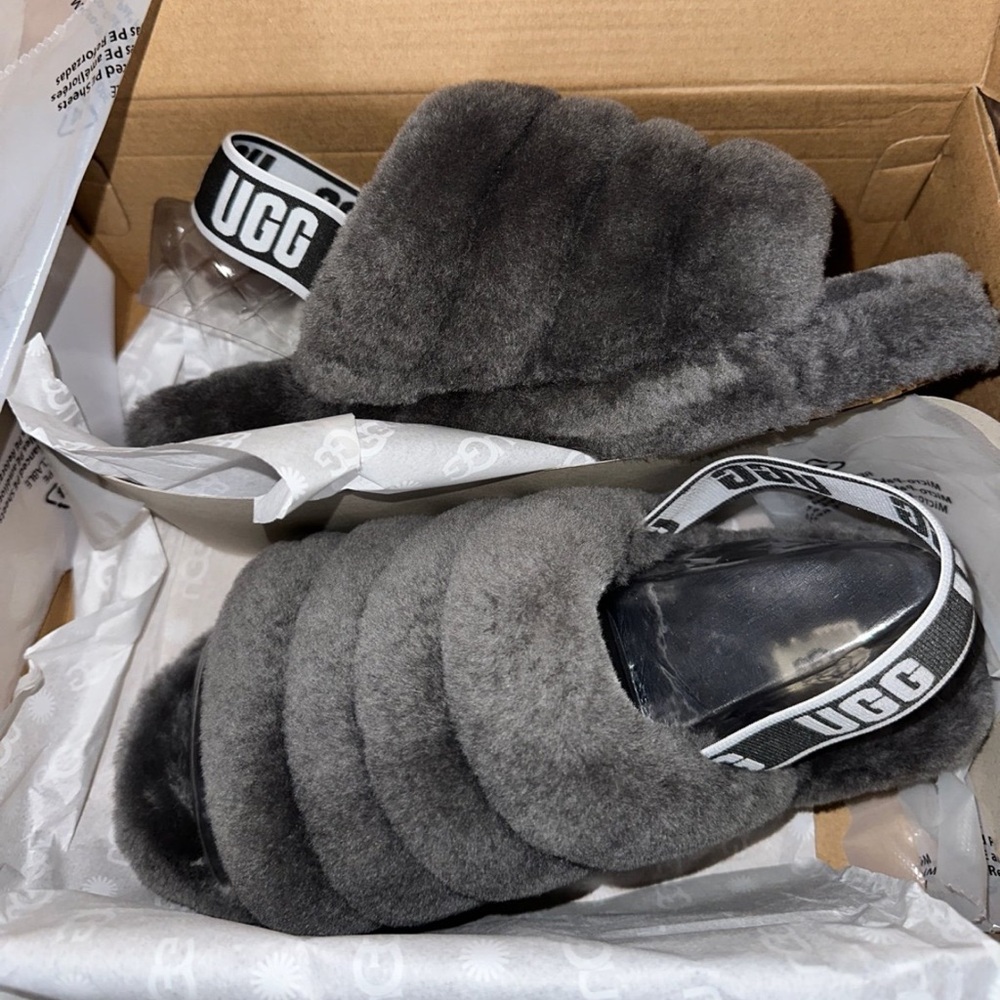UGG Women's Charcoal Fluffy Slippers